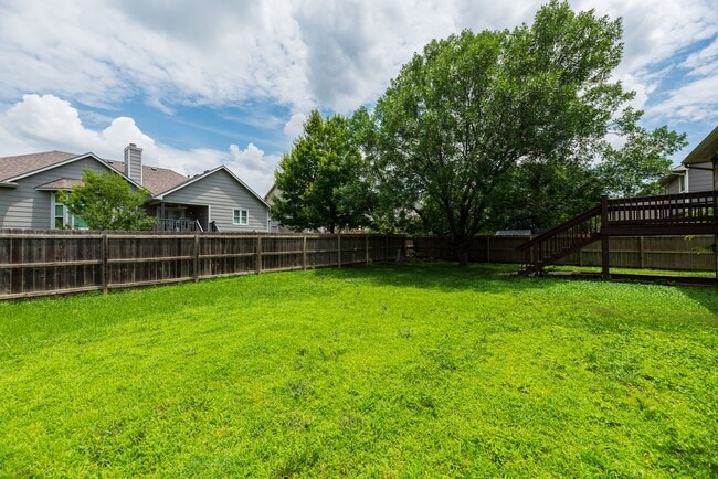 Building Photo - Beautiful 5 bedroom home in Andover School...