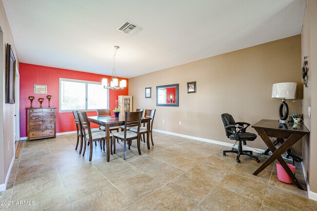 Building Photo - 12610 W Rampart Dr
