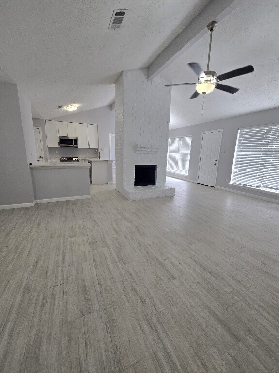 Foto del edificio - 19319 Cypress Cliff Dr