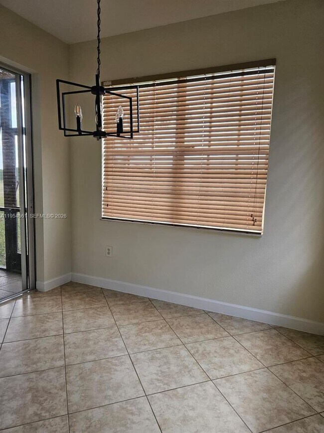 Foto del edificio - 8255 NW 128th Ln