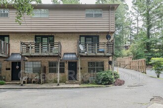Building Photo - 3312 Warringwood Dr