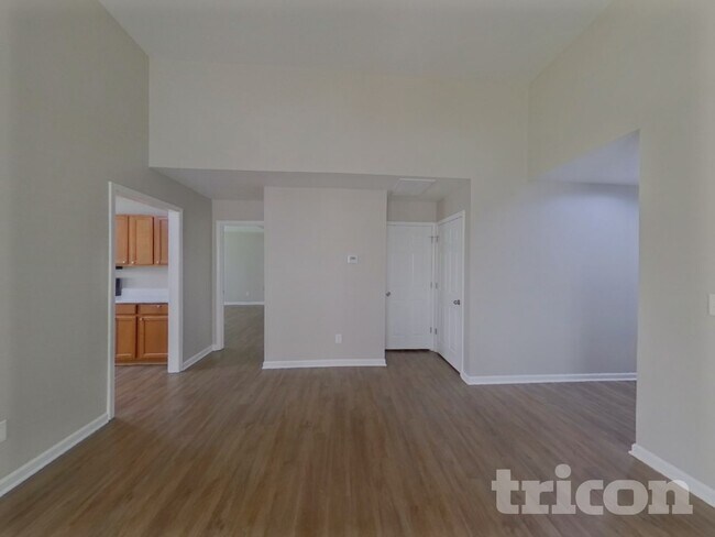 Foto del edificio - 1911 Kingstree Dr