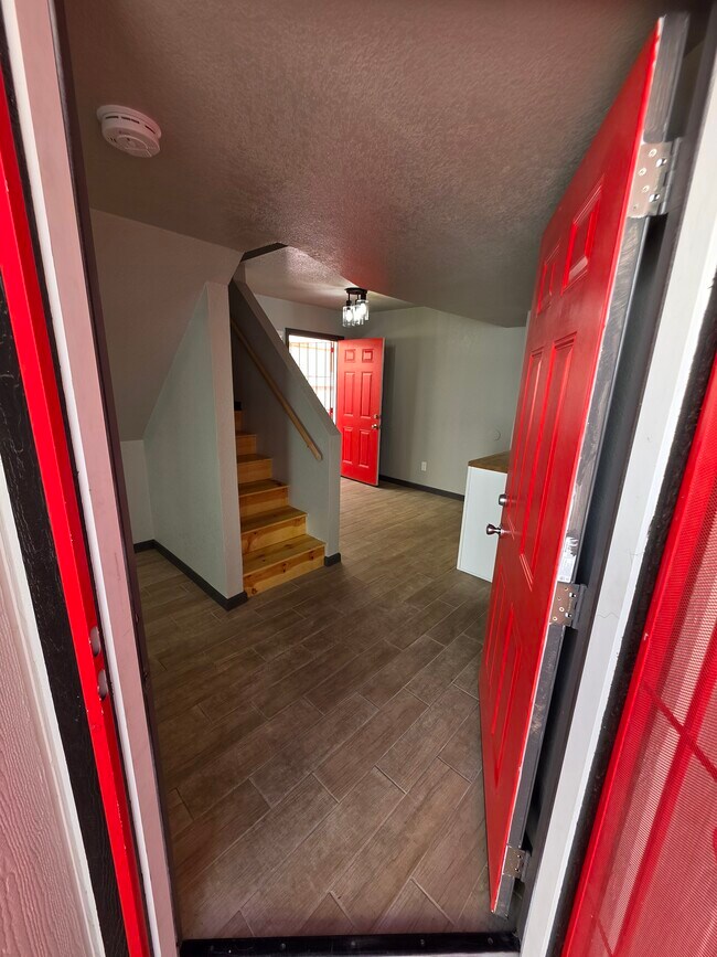 Foto del edificio - 1749 E Pepper Cir