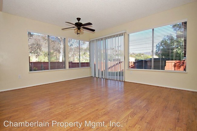 Foto del edificio - 2376 Lochridge Pl