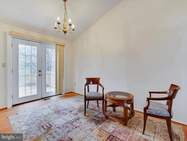 Foto del edificio - 1269 Windmill Ln