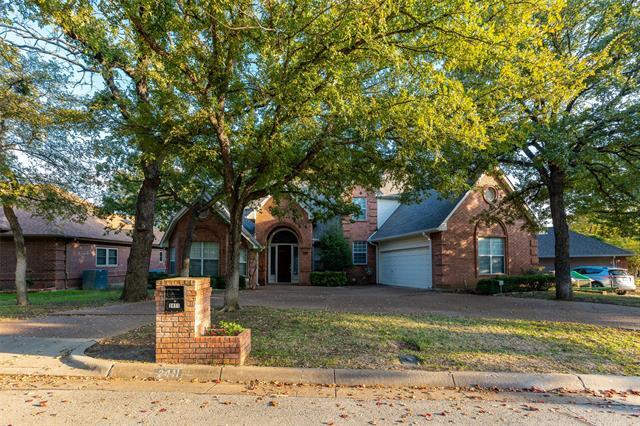 Building Photo - 2411 Cross Timbers Trail