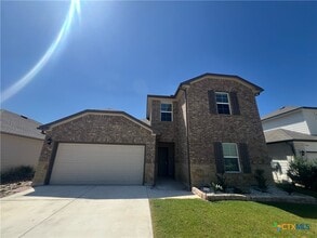 Building Photo - 940 Chachalaca Ct