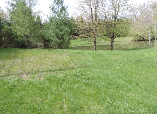 Building Photo - 396 Chilesburg Rd