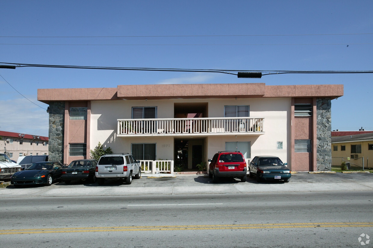 Building Photo - 1271 W 29th St