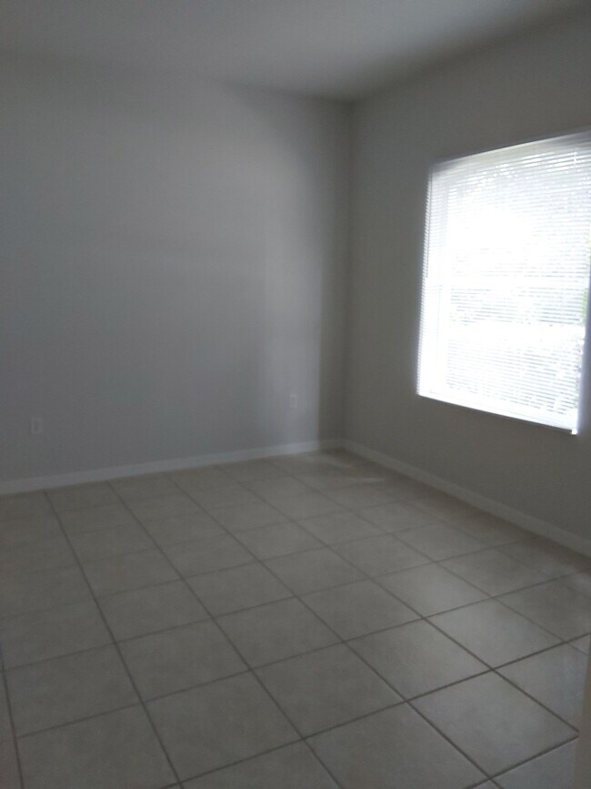 Foto del edificio - 83 Bruning Ln