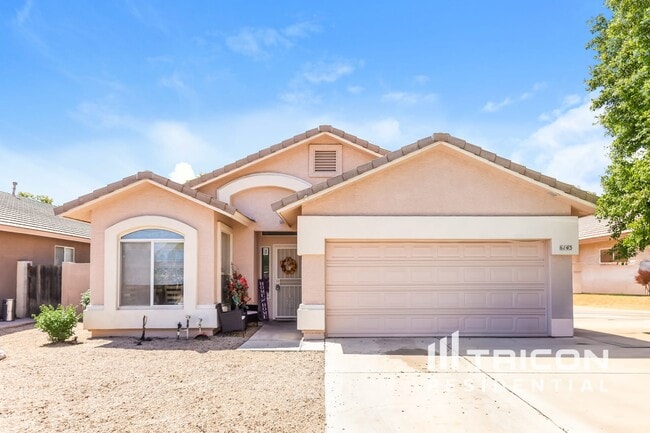 Building Photo - 6143 W Navajo Dr