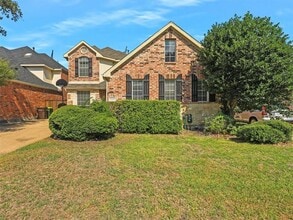 Building Photo - 9233 Dark Forest Dr