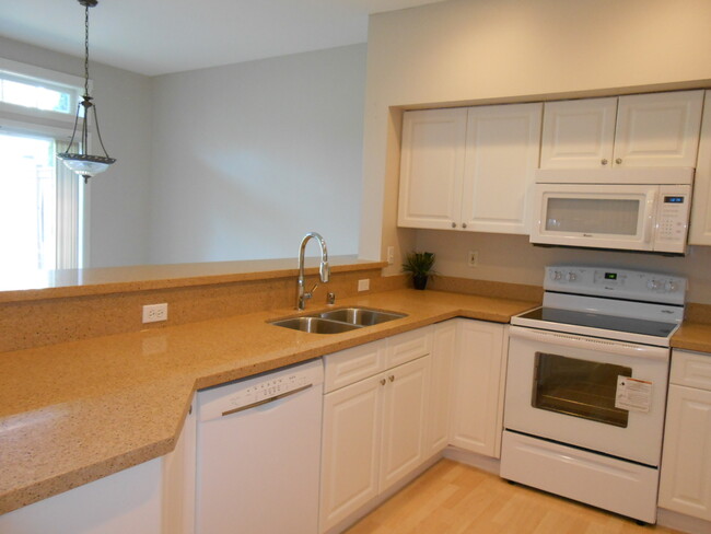Building Photo - 23773 SE 36th Ln
