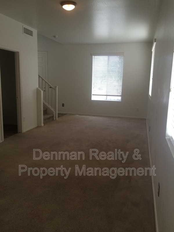 Foto del edificio - 3914 S 52nd Ln