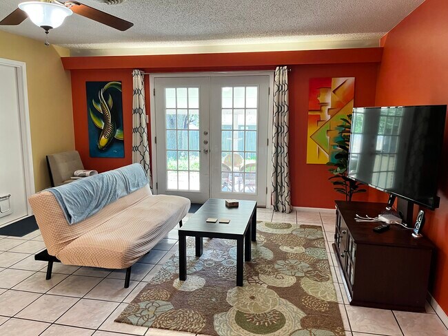 Building Photo - 7818 Briargate Dr