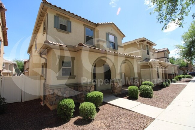 Photo - 1341 S Joshua Tree Ln House