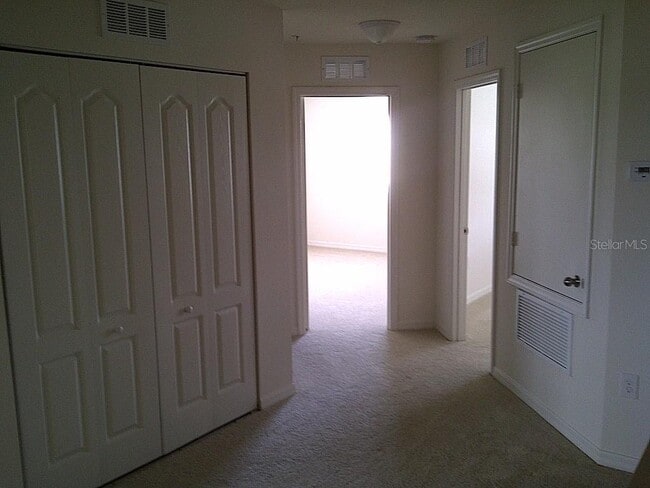 Building Photo - 1873 Chatham Pl Dr