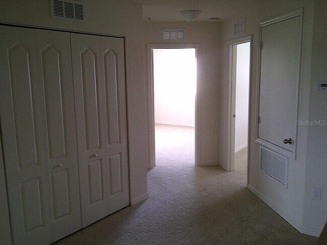 Foto del edificio - 1873 Chatham Pl Dr