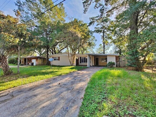 Foto del edificio - 4525 Rainer Rd