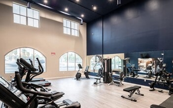 Building Photo - Centerpointe at Market