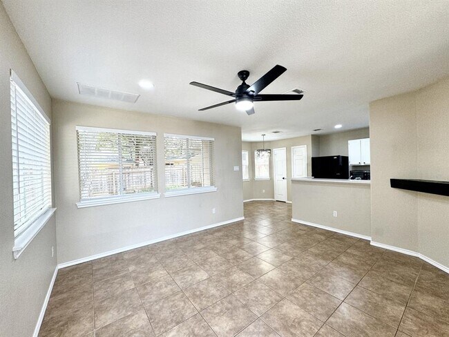 Foto del edificio - 831 Sagewood Trail
