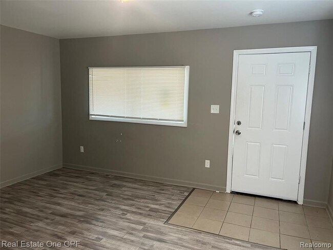 Foto del edificio - 21431 La Salle Blvd