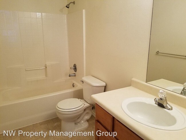 Foto del edificio - 3 br, 2.5 bath House - 4009 153rd Pl SE