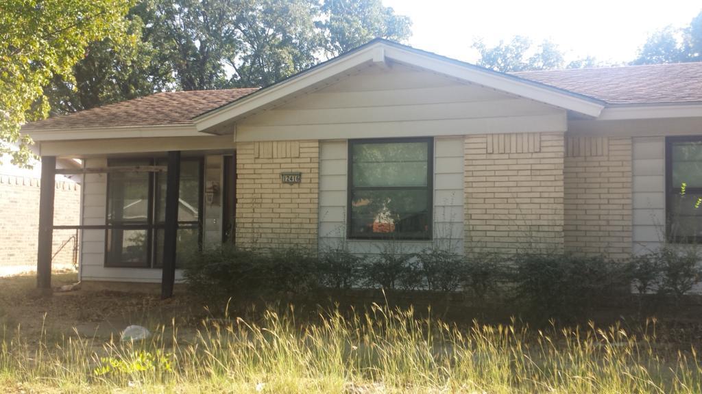 Foto principal - 4 Bedroom House in Balch Springs