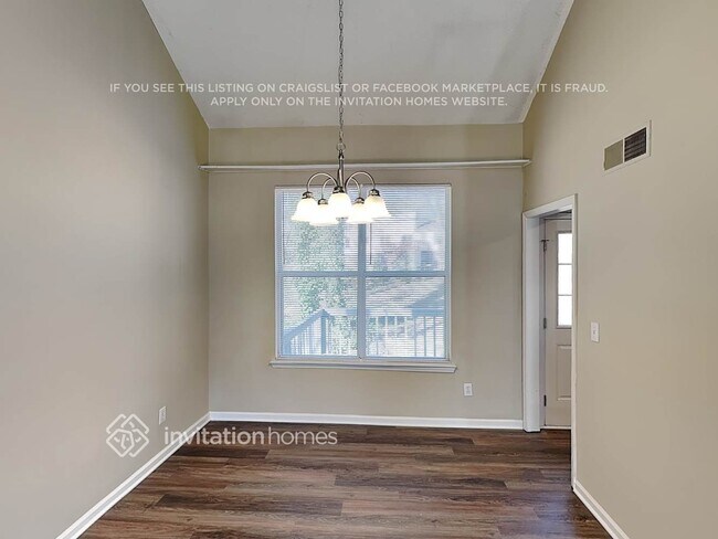 Foto del edificio - 1803 Golden Heights Ct