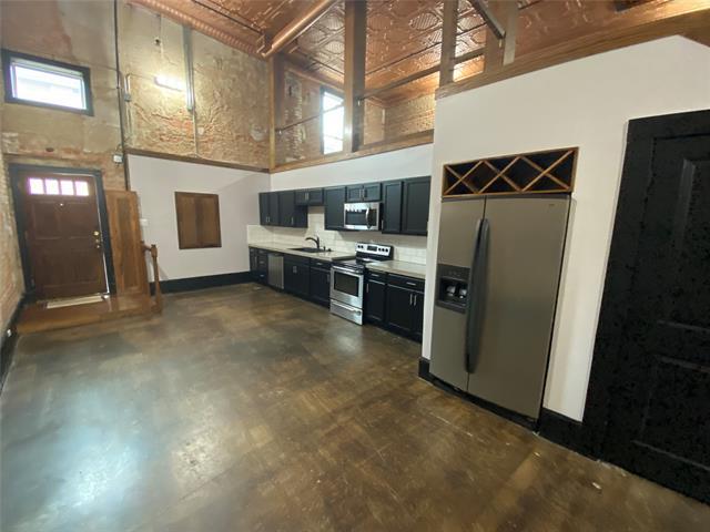 Foto del edificio - 204 W Knox St