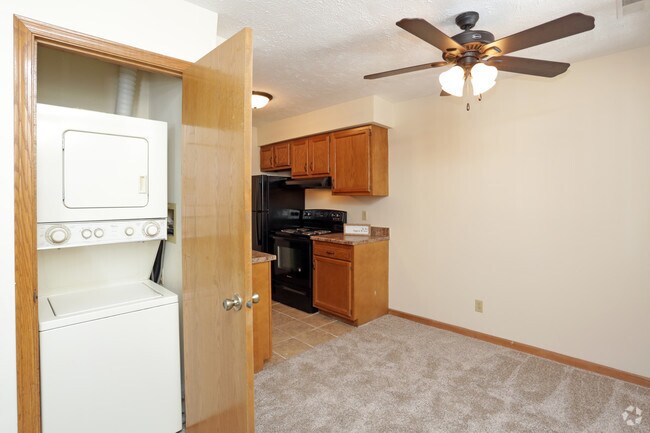 2HAB, 1BA - 1,000 ft² - Lavadora y secadora - Woodland Pines