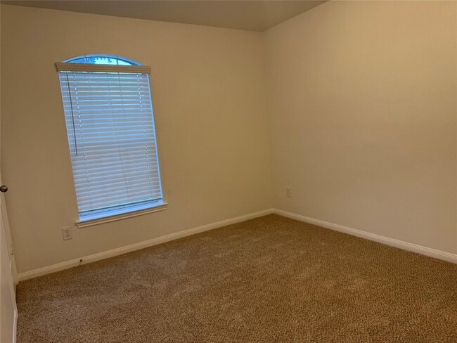 Foto del edificio - 958 Oak Glen Dr