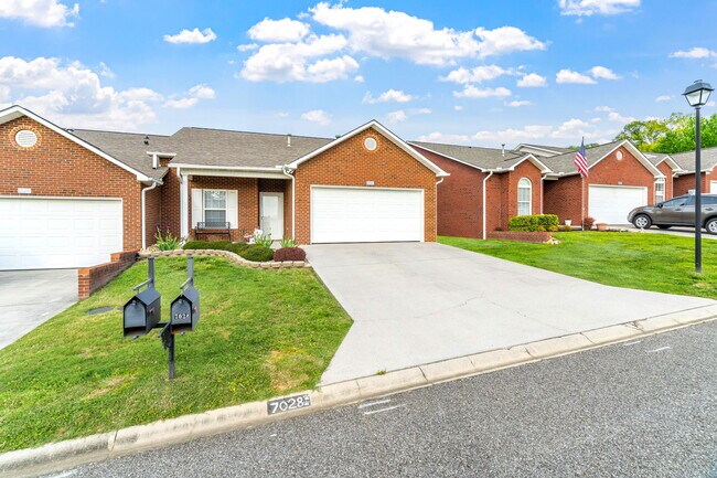 Building Photo - 7028 High Alpine Ln