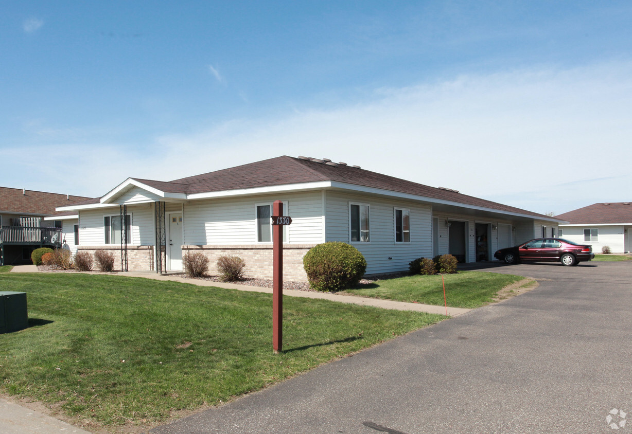 Building Photo - Realife Cooperative Apartments