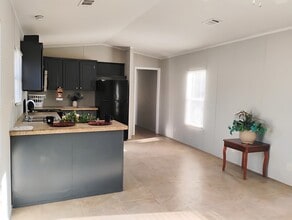 Building Photo - 110 N Michigan St