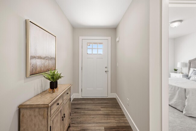 Foto del edificio - 715 Jessica Miley Ln