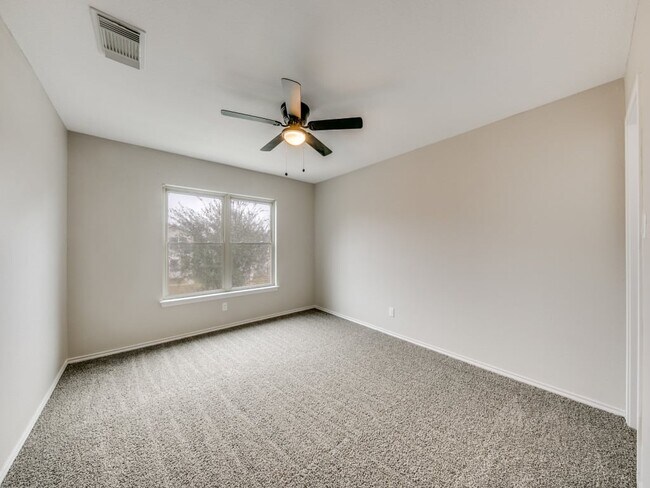 Building Photo - 6722 Badger Pass Dr