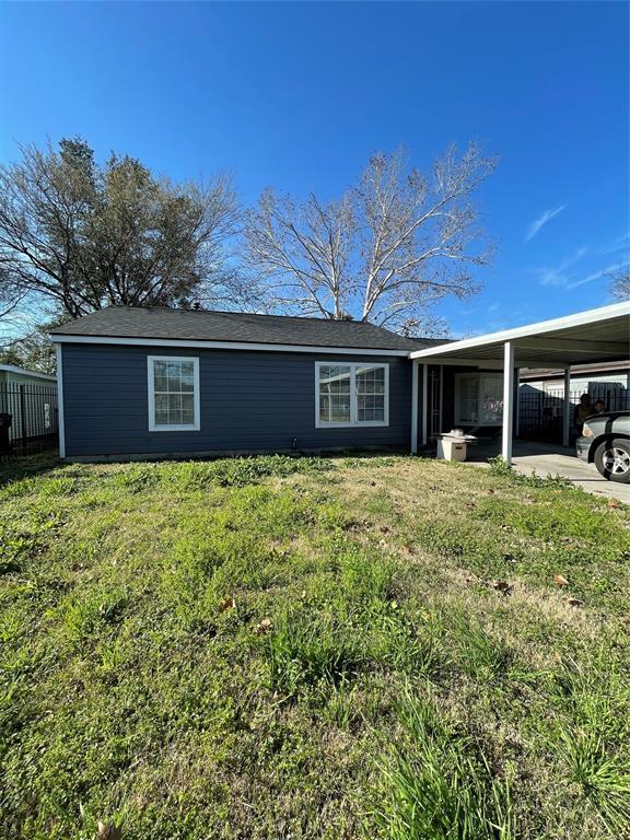 Building Photo - 6721 Midfield Dr
