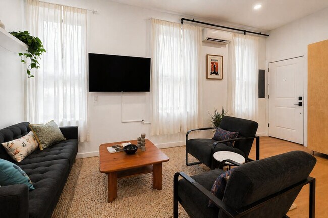Foto del edificio - 1508 Pleasant St