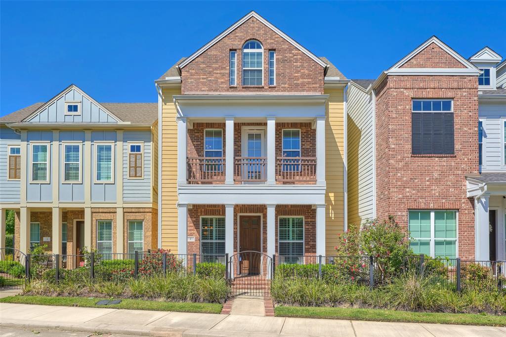 7 E Breezy Way, The Woodlands, TX 77380 Condo for Rent in The