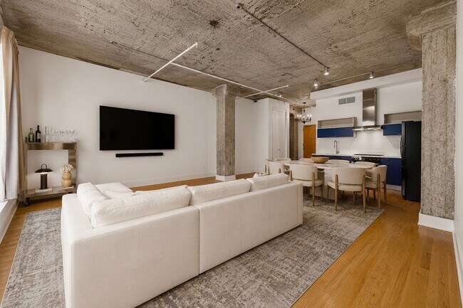 Photo du bâtiment - 454 Rue De la Gauchetière O