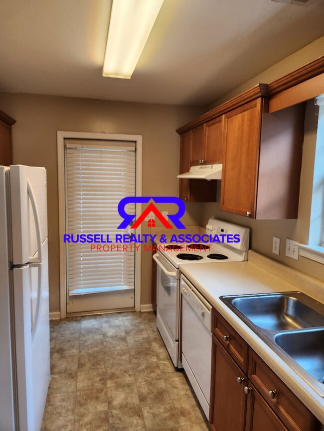 Building Photo - Calera House!