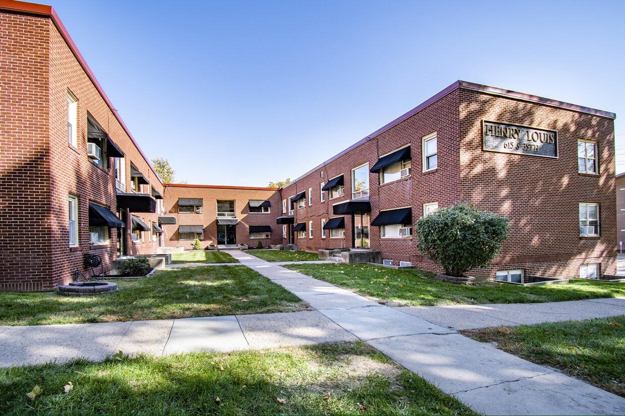 Henry Louis Apartments Rentals in Omaha at 625 S 35th St Omaha, NE