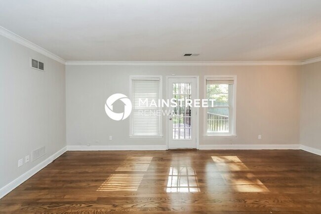 Building Photo - 3 Bedroom Pet-Friendly Home in Memphis, TN...