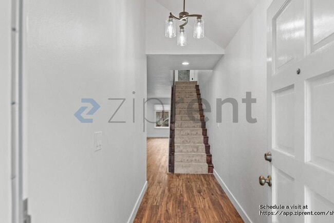 Building Photo - 129 John Kirk Ct