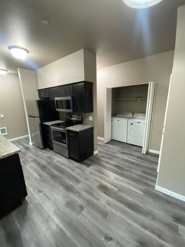 Foto del edificio - 4235 Hawthorne Ave NE