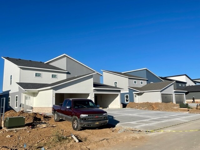 Building Photo - 1501 Casuarina Dr