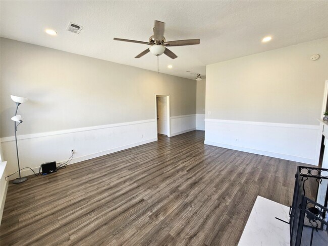 Foto del edificio - 19734 Glenfinch Ln