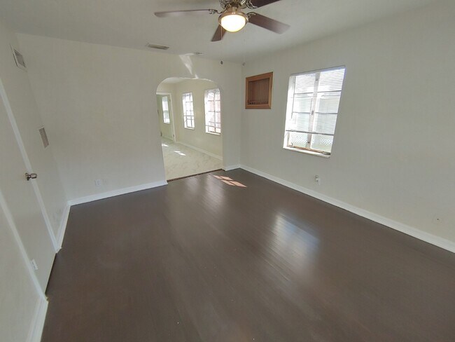 Foto del edificio - 3253 57th Ave N