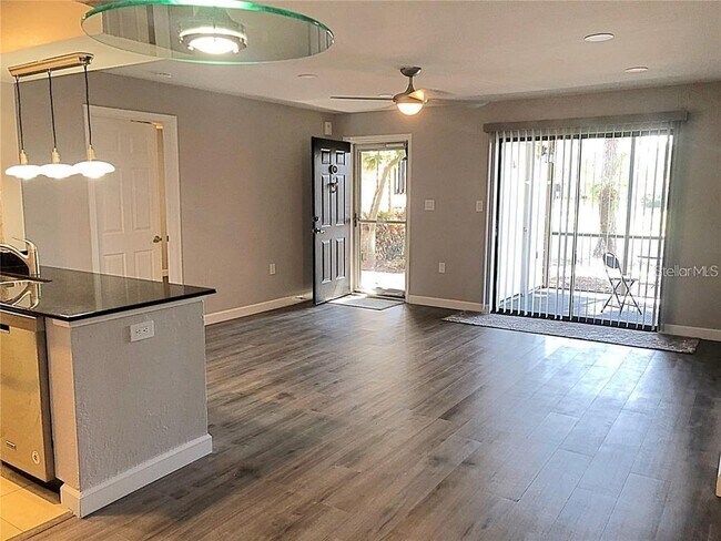 Foto del edificio - 500 Belcher Rd